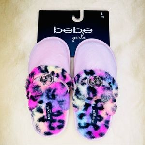 BEBE Girls Furry Soft Comfy House Shoes Slides Pink Size 2/3 (L)